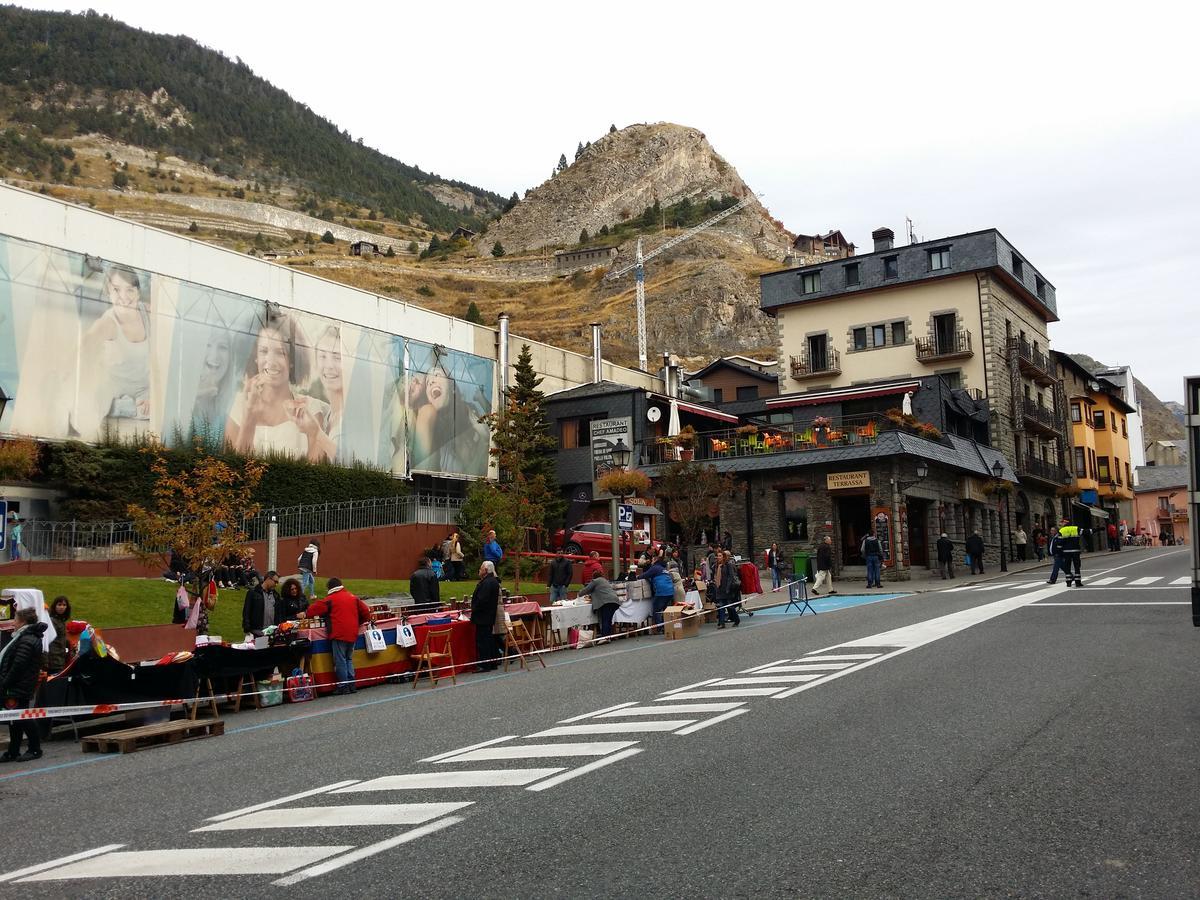 Apartaments Llempo Canillo Esterno foto