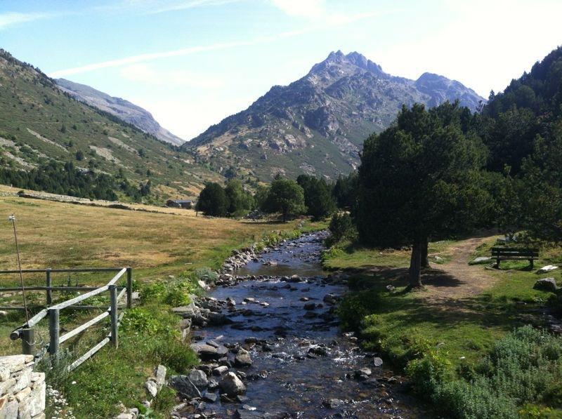 Apartaments Llempo Canillo Esterno foto